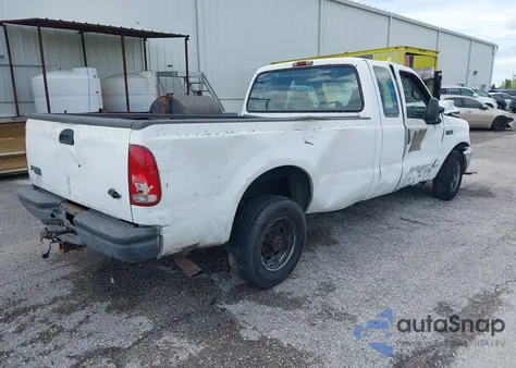 2002 Ford F-250 Lariat/Xl/Xlt z USA, uszkodzony, nr VIN 1FTNX20LX2EB20269